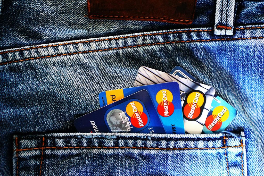 Navigating Argentine Credit Cards: The Rise of Regional Players like Pomelo, Mango, and Naranja - Melhores cartões de credito da Argentina